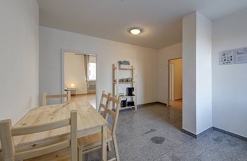 Cannstatt-Mitte Resort | 137 m² Private room ∙ 1 bedroom ∙ 1 guest