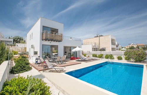 Lakatamia Villa | 137 m² Villa ∙ 3 bedrooms ∙ 6 guests