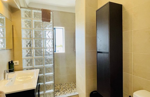Areias de Sao Joao Cottage | 138 m² Cabin ∙ 2 bedrooms ∙ 6 guests
