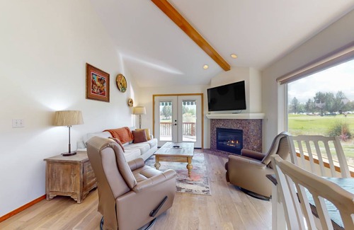 Redmond House | 138 m² House ∙ 3 bedrooms ∙ 6 guests