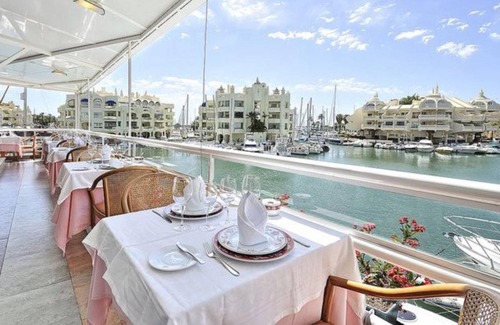 Benalmadena Costa Apartment | 139 m² Apartment ∙ 3 bedrooms ∙ 7 guests