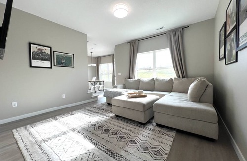 Cedar Falls Apartment | 139 m² Apartment ∙ 3 bedrooms ∙ 1 guest