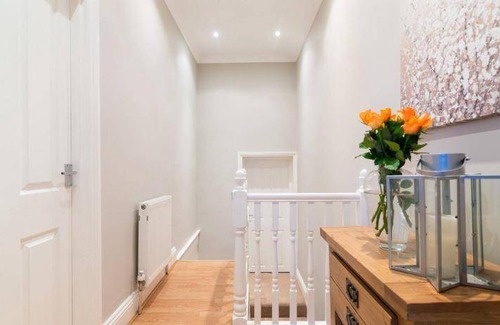 Wilmslow Apartment | 139 m² Apartment ∙ 2 bedrooms ∙ 4 guests