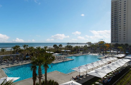 Arcadian Shores Condo | 139 m² Condo ∙ 2 bedrooms ∙ 8 guests