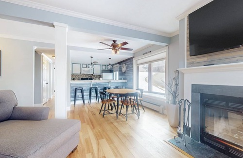 Brownsville Condo | 139 m² Condo ∙ 3 bedrooms ∙ 9 guests