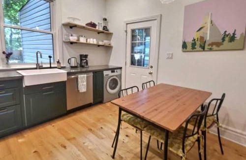 Kirkendall North House | 139 m² House ∙ 3 bedrooms ∙ 10 guests