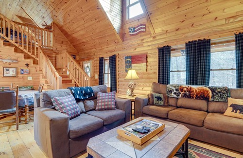 Lake Lure House | 139 m² House ∙ 2 bedrooms ∙ 8 guests