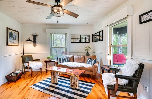 Gilbertsville House | 139 m² House ∙ 2 bedrooms ∙ 8 guests