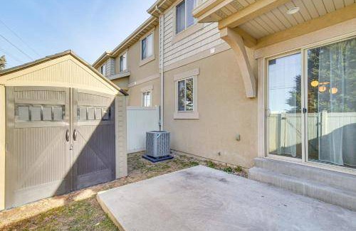 Sunset Heights House | 139 m² House ∙ 3 bedrooms ∙ 9 guests