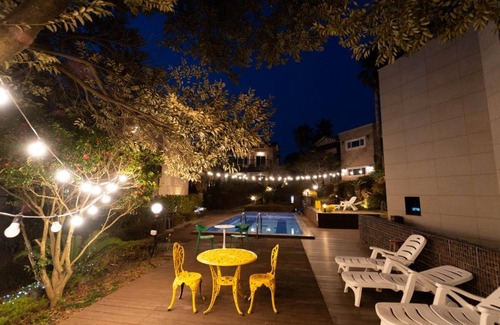 Gangjeong-dong House | 139 m² Motel ∙ 2 bedrooms ∙ 8 guests