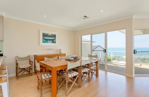Hayborough House | 139 Seagull Ave - BYO Linen - Pets Negotiable - Wi-Fi