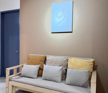 Taman Charming Apartment | 13th FL-The Podium-3R2B-Free 2 Parking-12 Pax