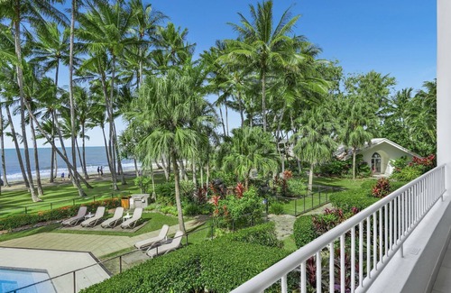 Palm Cove Apartment | 14 Alamanda Resort - Where Pure Luxury meets the Coral Sea