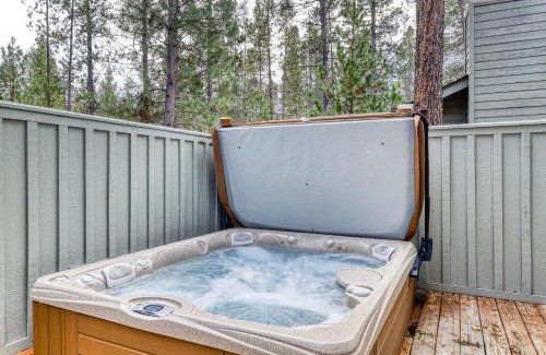 Sunriver House | 14 Goldfinch