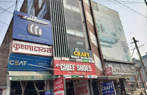 Panipat Hotel | 14 m² Hotel ∙ 2 guests