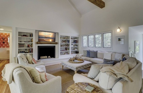 Hilton Head House | 14 Juniper - Private, Captivating & Charming oceanfront views await!
