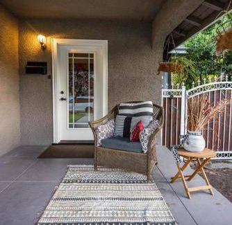 Fresno Bed & Breakfast | 14 m² Bed and breakfast ∙ 2 guests