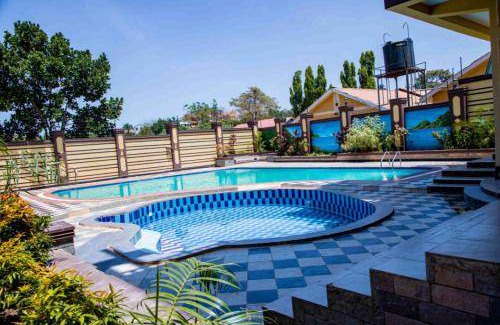 Mbale Hotel | 14 m² Hotel ∙ 4 guests