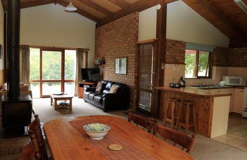 Jamieson Cabin | 14 m² Lodge ∙ 2 bedrooms ∙ 10 guests
