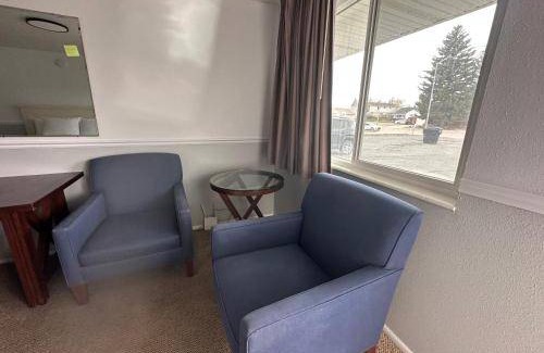 Frontier Hotel | 14 m² Motel ∙ 5 guests