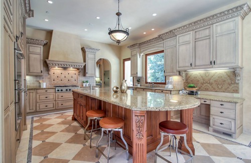 Lindenwood Villa | 14+ million estate, 2.5 miles from Stanford