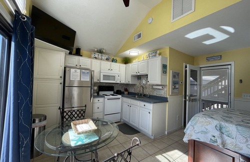 Hatteras House | 14 Ocean View Cottage Condo by RedAwning