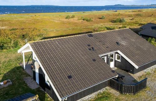 Trend House | 14 person holiday home in Løgstør-By Traum