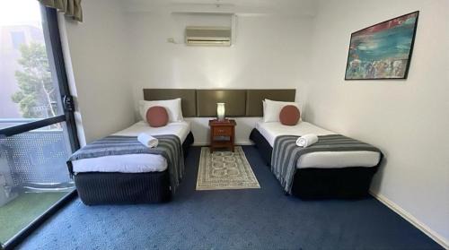 East Perth Apartment | 14 Roomy Restrelax Eastperth 2brparking