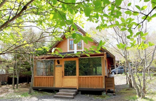 Kita Karuizawa RV Rental | 14 Vermont Cottage/Agatsuma County Gunma