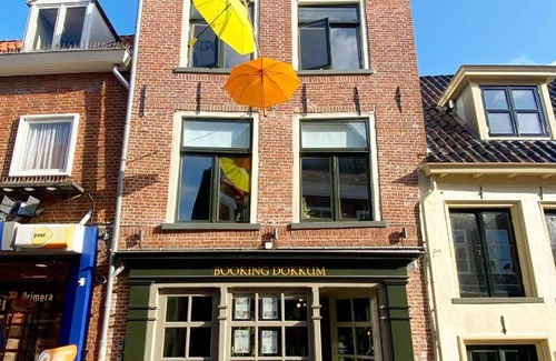 Dokkum Apartment | 140 m² Apartment ∙ 2 bedrooms ∙ 4 guests