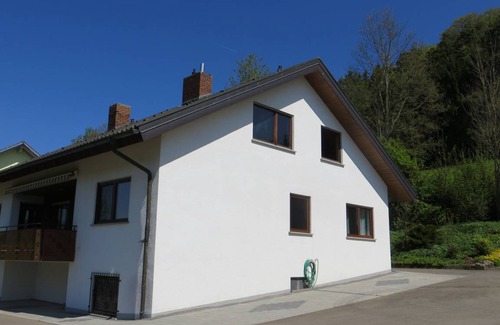 Stockach Apartment | 140 m² Apartment ∙ 3 bedrooms ∙ 6 guests