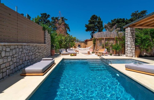 Kolymbia Apartment | 140 m² Apartment ∙ 3 bedrooms ∙ 8 guests