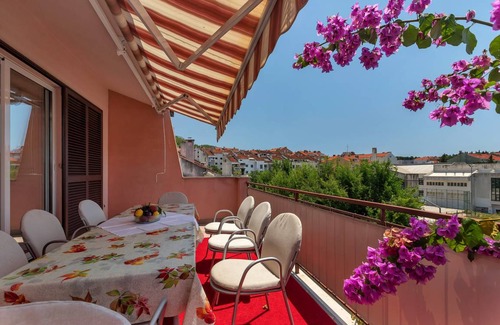 Istok Apartment | 140 m² Apartment ∙ 4 bedrooms ∙ 11 guests