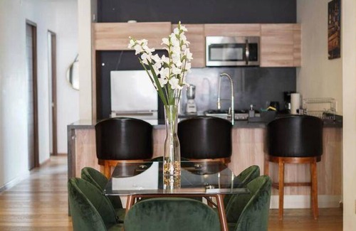 Colonia Roma Apartment | 140 m² Apartment ∙ 3 bedrooms ∙ 8 guests