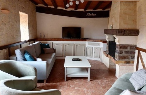 Moitron-sur-Sarthe Cottage | 140 m² Cabin ∙ 3 bedrooms ∙ 6 guests