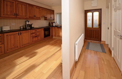Cleggan Cottage | 140 m² Cabin ∙ 4 bedrooms ∙ 8 guests
