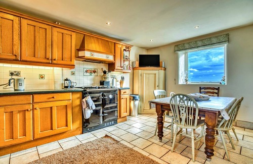 Newton Grange Cottage | 140 m² Cabin ∙ 3 bedrooms ∙ 6 guests
