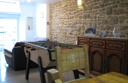 Puilly-et-Charbeaux House | 140 m² Gîte ∙ 3 bedrooms ∙ 8 guests