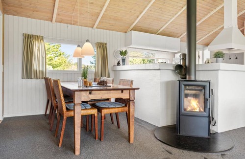 Lonstrup House | 140 m² House ∙ 3 bedrooms ∙ 7 guests
