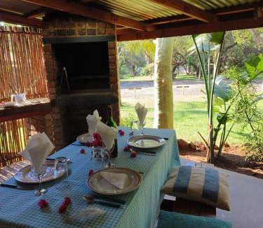 Hartbeespoort Cabin | 140 m² Lodge ∙ 7 bedrooms ∙ 14 guests