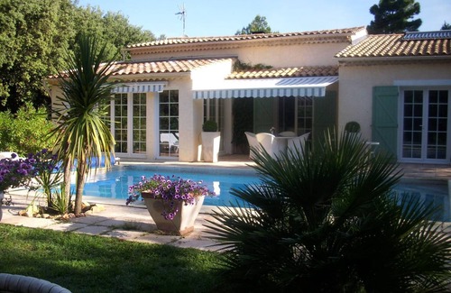 Moissac-Bellevue Villa | 140 m² Villa ∙ 3 bedrooms ∙ 6 guests