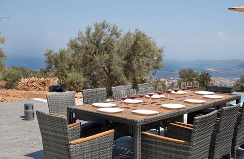 Kavallos Villa | 140 m² Villa ∙ 5 bedrooms ∙ 10 guests