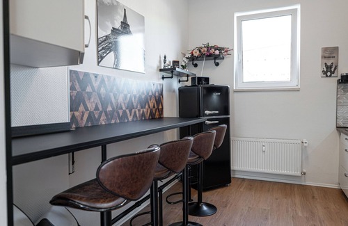 Eisenach Apartment | 140 qm Eisenach Stadtzentrum mit 4 Schlafzimmern, 2 Bäder, Großes Wohn/esszimmer