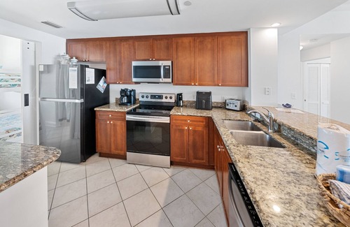 Panama City Beach Condo | 1403 Aqua 2 Gulf Front King Bedrooms. 4BR, Beach Chairs Included!