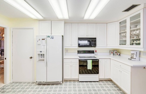 Boca Grande House | 141 Damicare 3 bed/2 Bath ground level - Canal & Dockage in back yard!