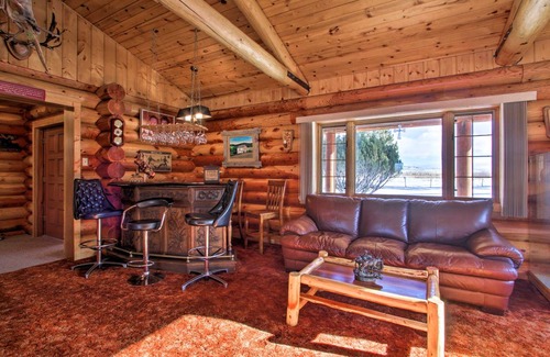Dillon House | 142 m² House ∙ 2 bedrooms ∙ 8 guests