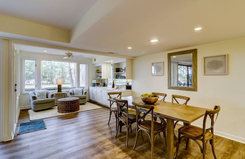 South Beach Condo | 1421 South Beach Villa is a beachy 4 bedroom, 3 bath townhome