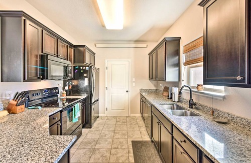 Poncha Springs Apartment | 143 m² Apartment ∙ 3 bedrooms ∙ 6 guests