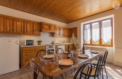 Ruffieux House | 143 m² Gîte ∙ 5 bedrooms ∙ 6 guests