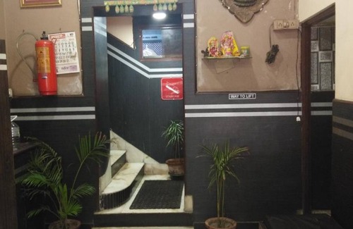 Bhowanipore Apartment | 144 m² Apartment ∙ 6 guests